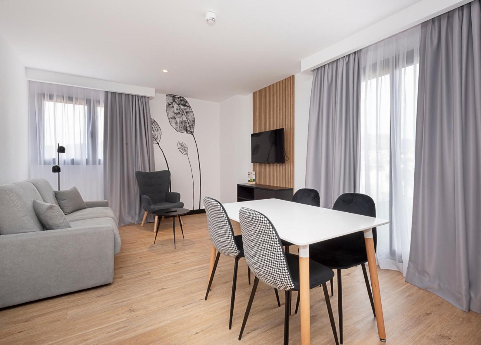 Sercotel Plana Suites La Vall d'Uixó  Exterior foto